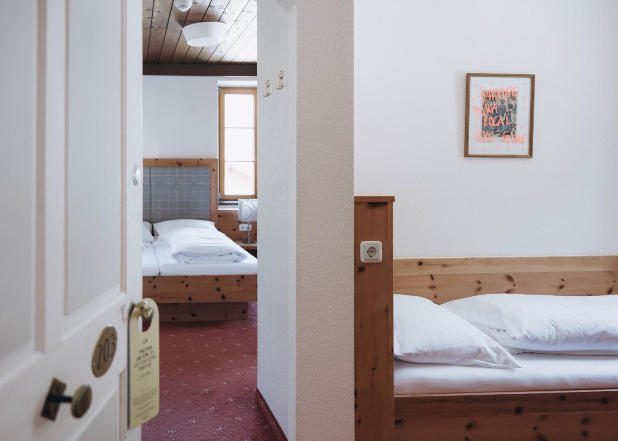 Gasthof Post Dalaas Ngoại thất bức ảnh